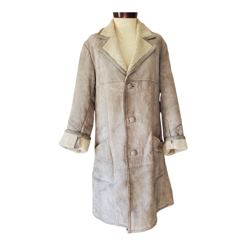 Skin Deep vintage shearling leather lamb's wool coat. Size 18 AUS (14 US)